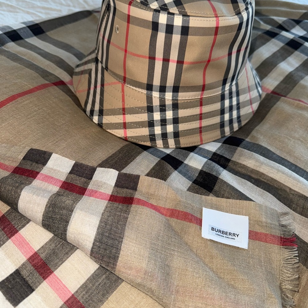 Burberry Tan Checkered Hat Classic Accessory